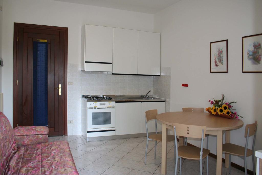 Viviana Apartment Lignano Sabbiadoro Cameră foto